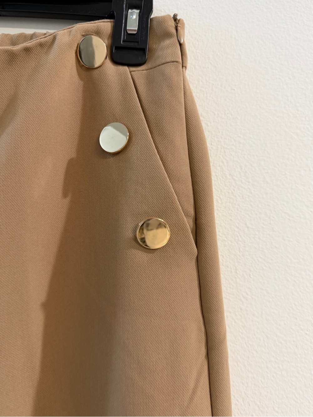 Mango High-Rise Wide-Leg Tan Trousers with Gold Buttons - Picture 2 of 6
